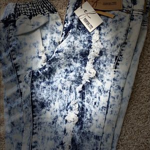 **Authentic Premium Acid Wash Jeans 🔙 Vintage**